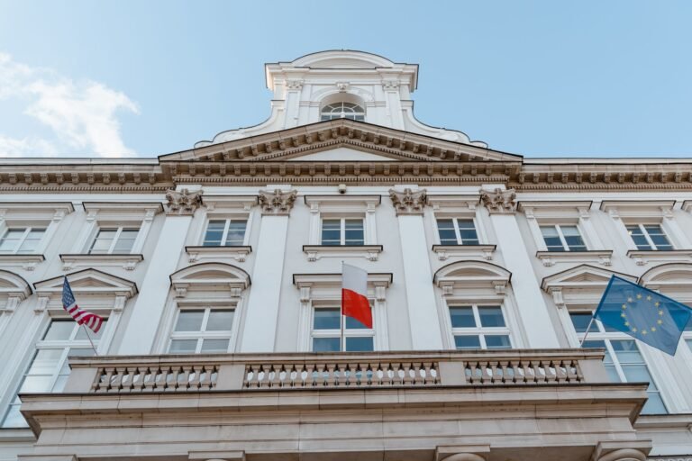 No travel to Lithuania required to submit citizenship reinstatement documents