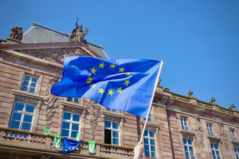 A right of an EU citizen to reside in Lithuania