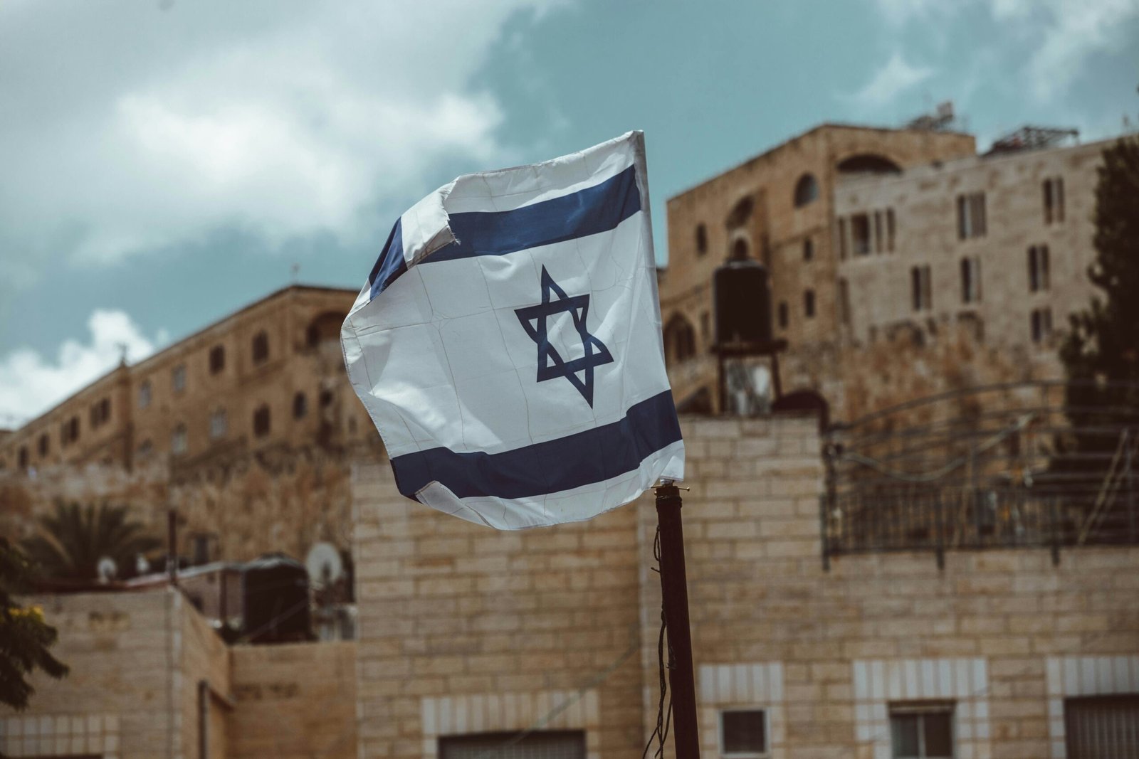 How to Restore Lithuanian Citizenship for Lithuanian Jews in Israel?